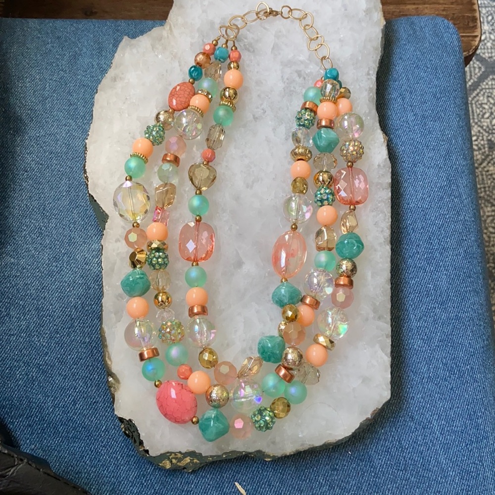Icrave Jewels paisley necklace